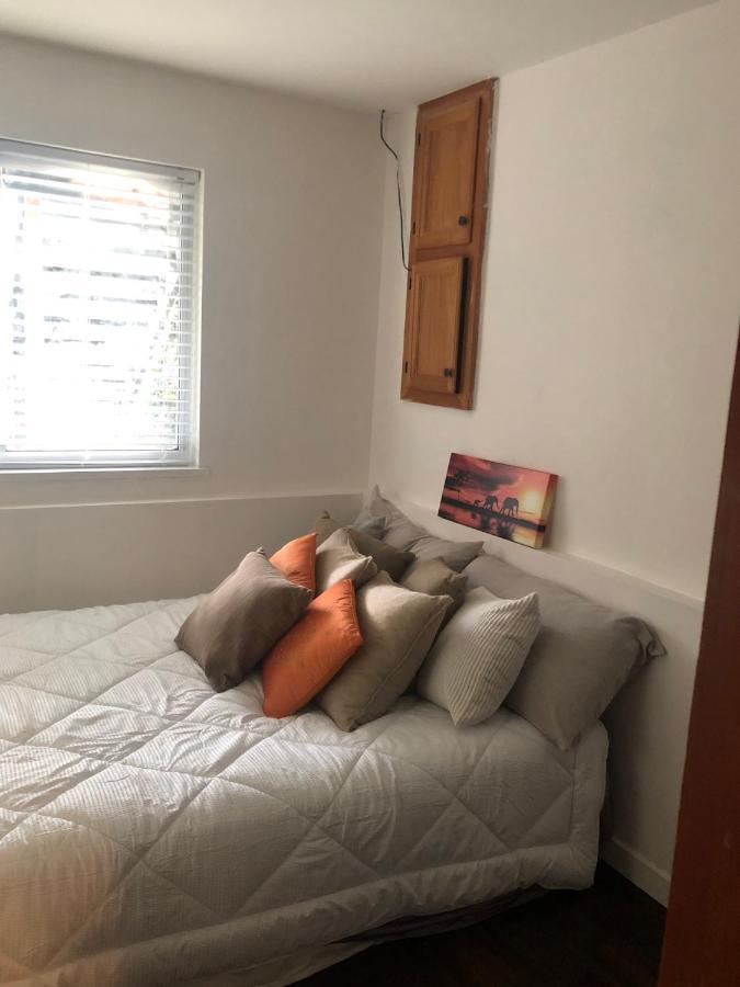 Quiet-Comfy 3 Bedroom Home On A Tree Lined Street In Kits 溫哥華 外观 照片