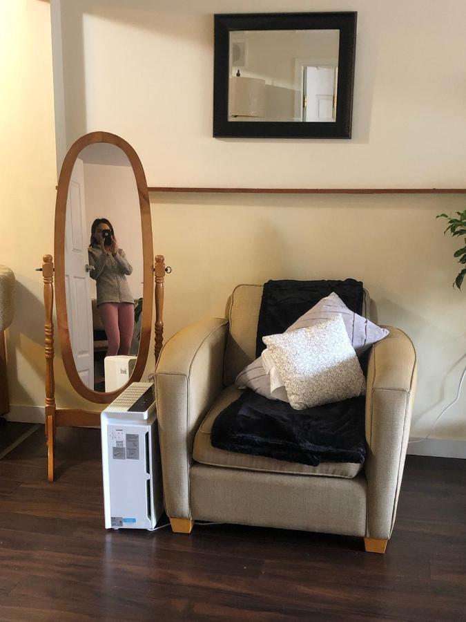 Quiet-Comfy 3 Bedroom Home On A Tree Lined Street In Kits 溫哥華 外观 照片