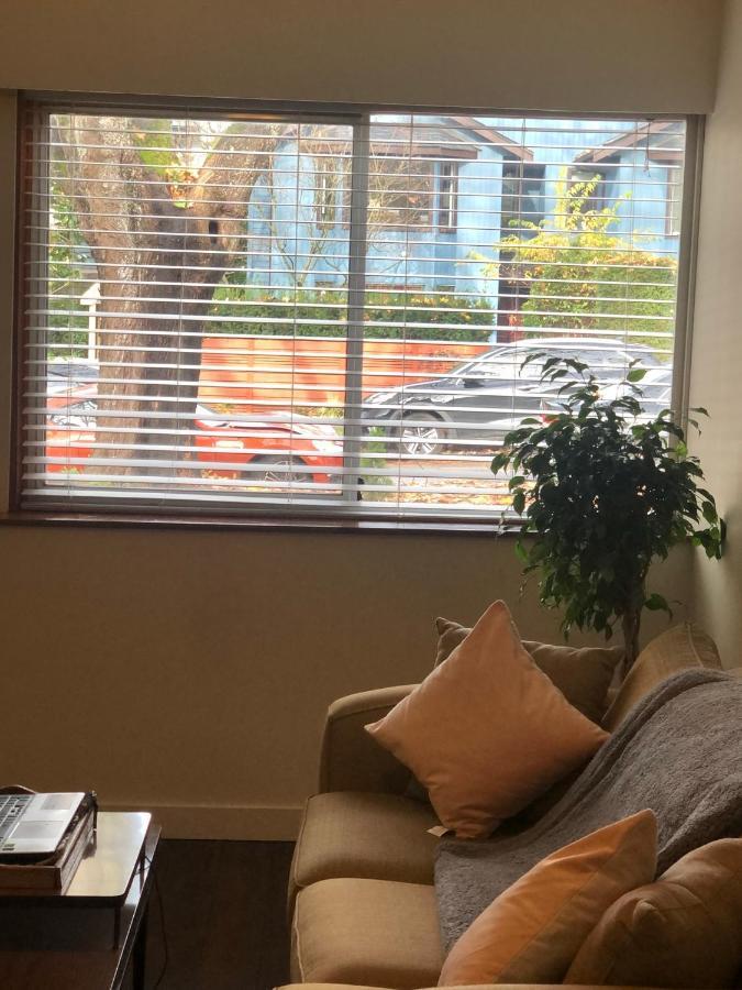Quiet-Comfy 3 Bedroom Home On A Tree Lined Street In Kits 溫哥華 外观 照片